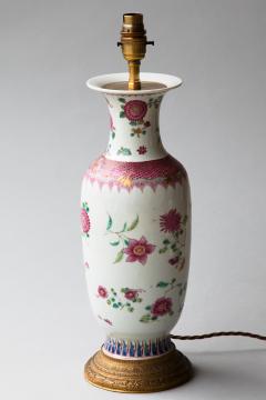 18TH CENTURY CHINESE PORCELAIN VASE CONVERTED TO A LAMP - 1006254