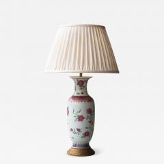 18TH CENTURY CHINESE PORCELAIN VASE CONVERTED TO A LAMP - 1007052