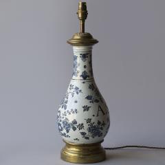 18TH CENTURY FA ENCE BOTTLE CONVERTED TO A TABLE LAMP - 3874453