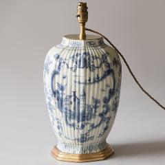 18TH CENTURY OCTAGONAL DELFT VASE CONVERTED TO A LAMP - 4359420