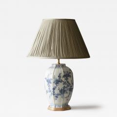 18TH CENTURY OCTAGONAL DELFT VASE CONVERTED TO A LAMP - 4361197