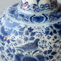 18TH CENTURY OCTAGONAL DUTCH DELFT BLUE AND WHITE WAISTED - 3551114