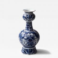 18TH CENTURY OCTAGONAL DUTCH DELFT BLUE AND WHITE WAISTED BOTTLE VASE - 3769402