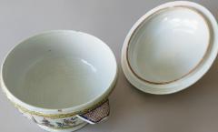 18TH CENTURY POLYCHROME SOUP TUREEN FA ENCE DE ROUEN - 4202567
