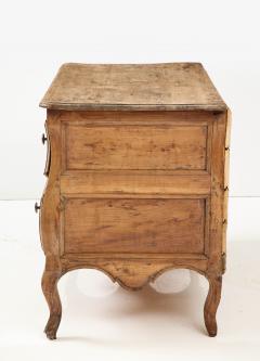 18th C French Walnut Commode Castres Pyr n es c 1760 - 3106353