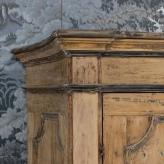 18th C Italian Birch Maple Wood Armoire Cabinet in the Baroque Style - 3943251