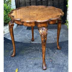 18th C Style English Burl Wood Pie Crust Side Table - 3041314