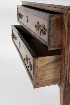 18th C Walnut Commode - 3526462