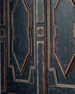 18th Century Baroque Two Part Cabinet with Black Finish and Blue Interior - 4571705
