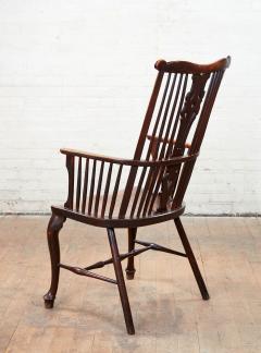 18th Century Comb Back Windsor Armchair - 2662810