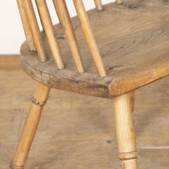 18th Century Comb Back Windsor Chair - 3622687