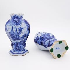 18th Century Delft Pair of Urns circa 1780 - 2960712
