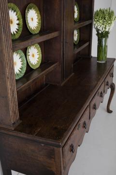 18th Century English Georgian Hutch Welsh Dresser in Two Parts - 618341