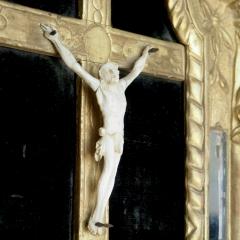 18th Century French Baroque Crucifix Cushion Mirror - 2053270
