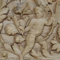 18th Century French Carved Oak Panel Depicting Two Angels And An Eagle - 4121496