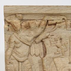 18th Century French Carved Oak Panel Depicting Two Angels With Coat Of Arms - 4120994