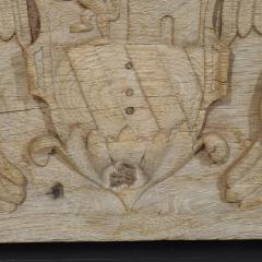 18th Century French Carved Oak Panel Depicting Two Angels With Coat Of Arms - 4121056
