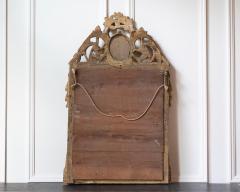 18th Century French Louis XVI Giltwood Mirror with Cherub Medallion - 4282464