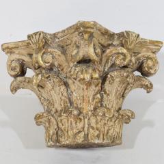 18th Century French Neoclassical Carved Wooden Capital - 4120876