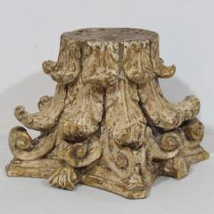 18th Century French Neoclassical Carved Wooden Capital - 4121013