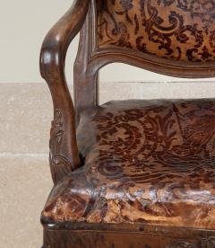 18th Century French Oak Leather Fauteuil - 4244552