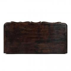 18th Century French Walnut Commode - 4450702