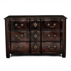 18th Century French Walnut Commode - 4450703
