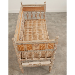 18th Century Gustavian Settee - 2848191