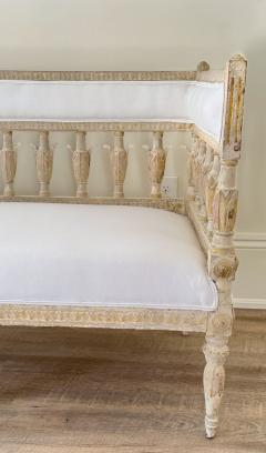 18th Century Gustavian intricately Wood Carved Neoclassical Banquette - 4779944