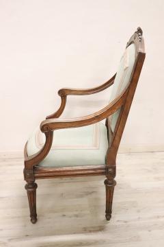 18th Century Italian Louis XVI Solid Walnut Armchair - 3376523