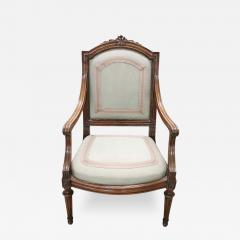 18th Century Italian Louis XVI Solid Walnut Armchair - 3383694