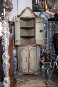 18th Century Italian Painted Corner Cabinet - 4224896