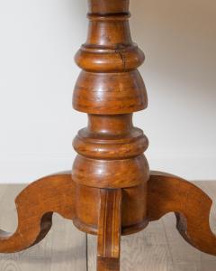 18th Century Italian Sorrento Center Table with Inlaid Starburst Top - 4205590