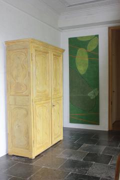 18th Century Italian Yellow Cabinet with Folding Doors - 4399265