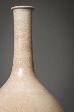 18th Century Korean Vase in Bottle Form - 3678299