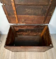18th Century Large Rustic Oak Coffer Trunk - 2481335