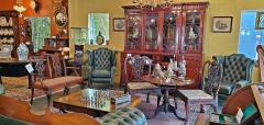 18th Century Pair of Large Chippendale Style Ribbonback Chairs - 1713108