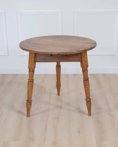 18th Century Pine Cricket Table - 4707149