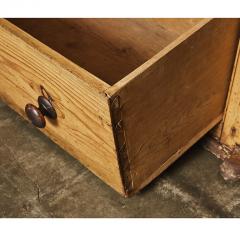 18th Century Pine Settle Bench - 4330755