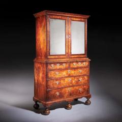 18th Century Queen Anne Burr Walnut mirrored Cabinet on Chest Circa 1705 1715 - 3953756