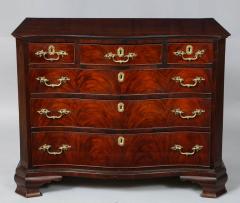 18th Century Serpentine Chest - 1315347