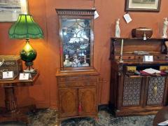 18th Century Sheraton Satinwood Display Cabinet Neat Proportions - 1691592