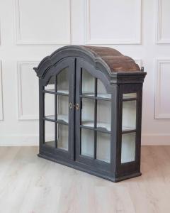 18th Century Swedish Gustavian Hanging Cupboard Glass Wood Painted - 4558019