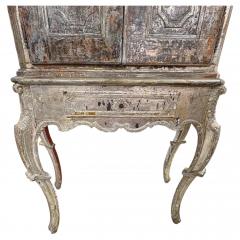 18th Century Venetian Baroque Silver Giltwood Cabinet - 4618157