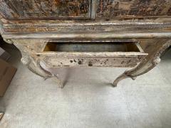 18th Century Venetian Baroque Silver Giltwood Cabinet - 4618177