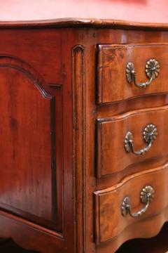 18th Century Walnut Commode - 3525237