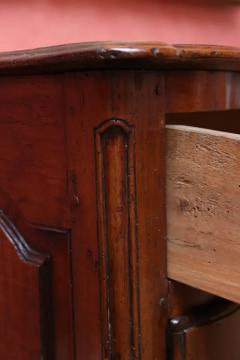 18th Century Walnut Commode - 3525311