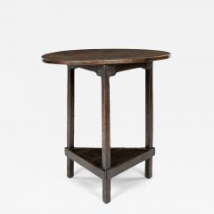 18th Century Walnut Cricket Table - 4419627