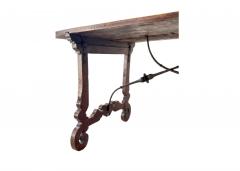 18th Century Walnut Spanish Fratina Table - 3780306