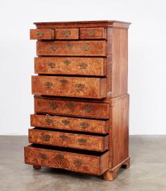 18th c Burled Walnut Chest on Chest - 4559387
